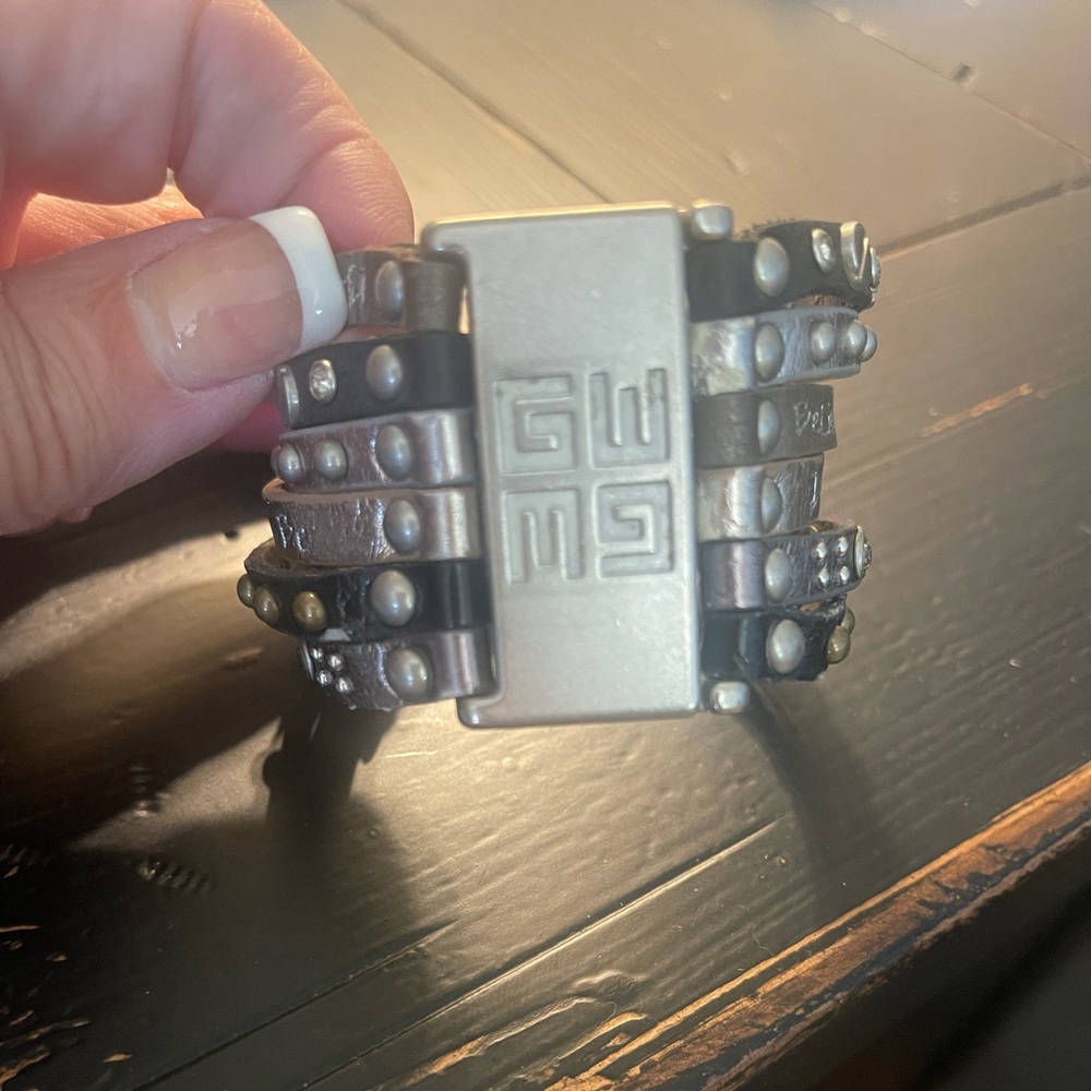 Renew trio bracelet